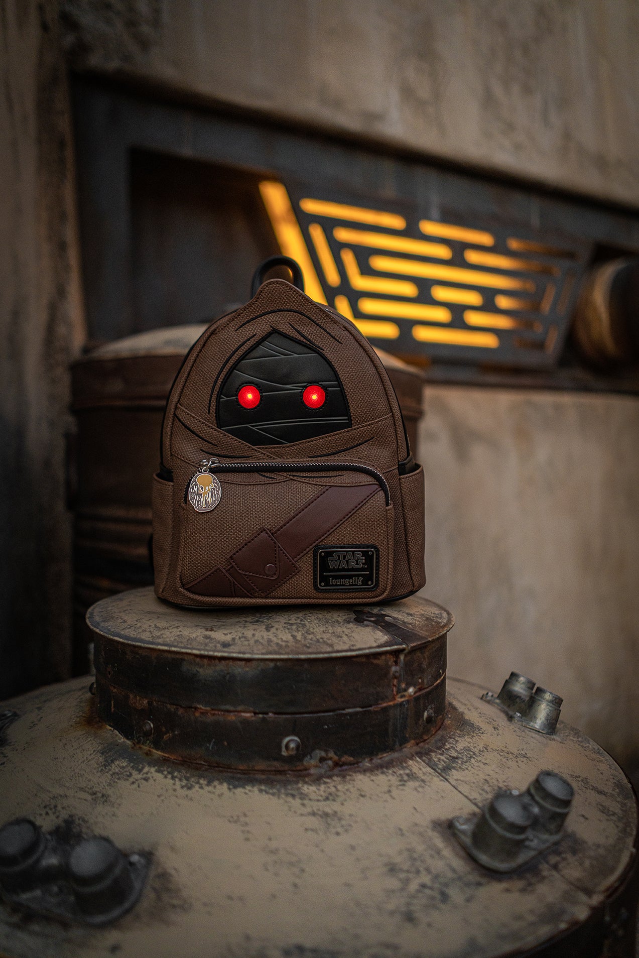 Star Wars CBC x Loungefly The Mandalorian Jawa Light Up Mini Backpack